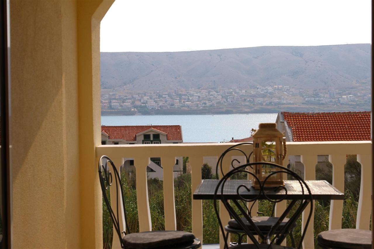 Villa Luka Pag Town Exteriör bild